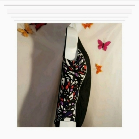 Catalina Womens Swimsuit One-Piece. - Picture 6 of 8